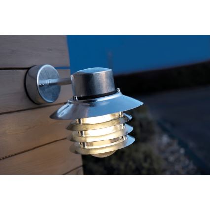 Nordlux - Applique da esterno VEJERS 1xE27/60W/230V IP54 argento