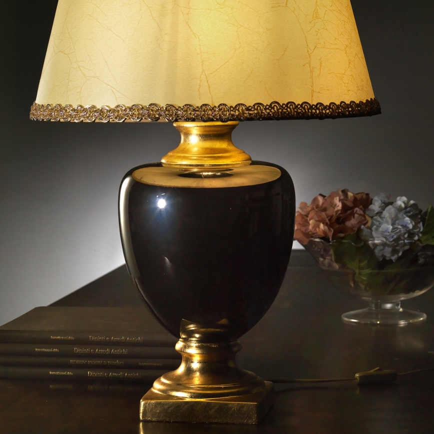 ONLI - Lampada da tavolo MOZART 1xE27/22W/230V nero/oro 67 cm