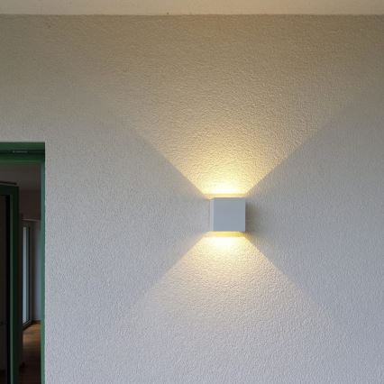 Applique a LED da esterno CUBE 2xLED/3W/230V IP54 bianco
