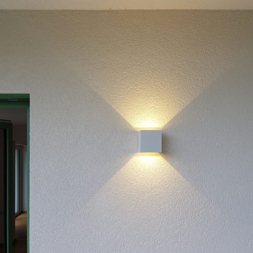 Applique a LED da esterno CUBE 2xLED/3W/230V IP54 bianco