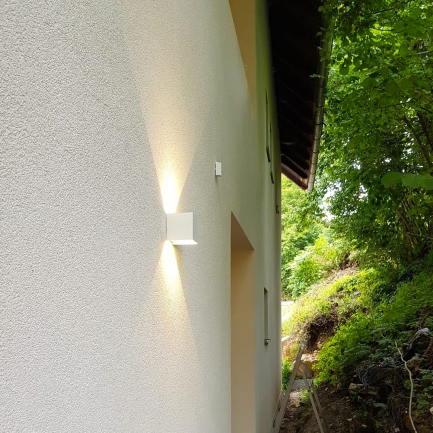 Applique a LED da esterno CUBE 2xLED/3W/230V IP54 bianco