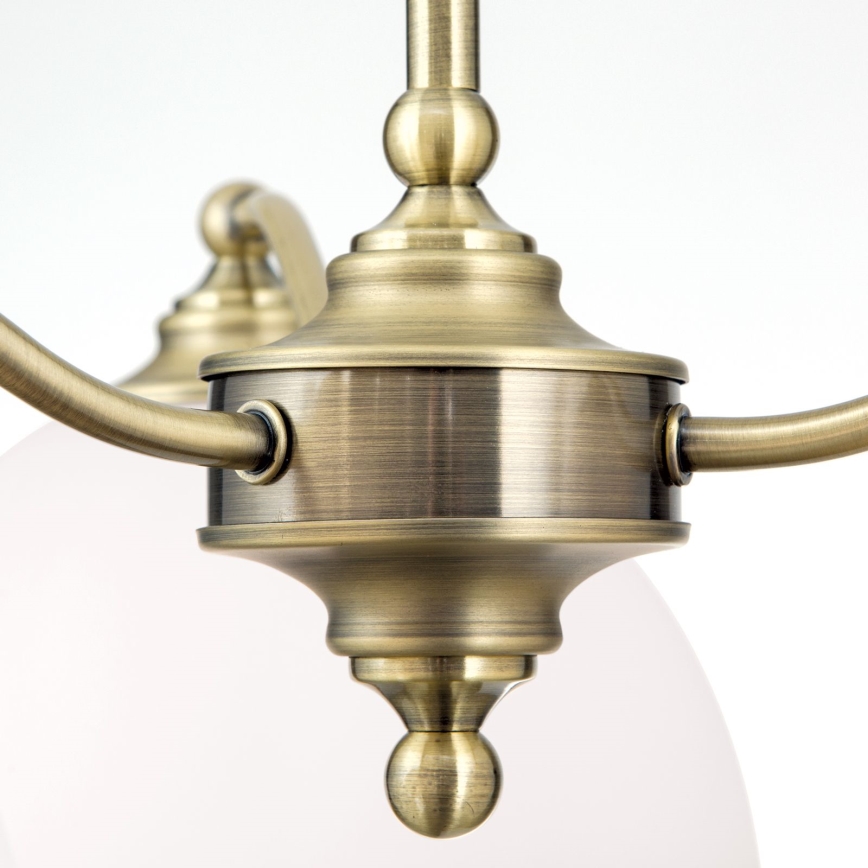 Lampadario a sospensione con catena OLD LAMP 3xE27/40W/230V diametro 65 cm bianco/ottone