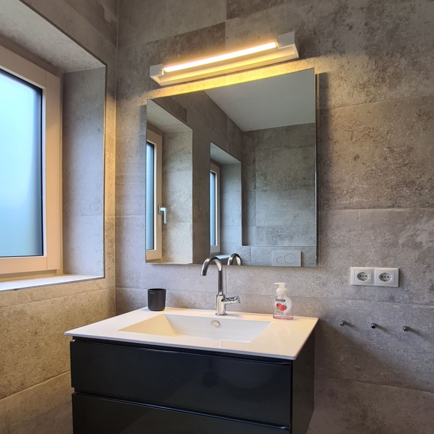 Illuminazione a LED per specchi da bagno MARILYN LED/18W/230V 60 cm IP44 bianco