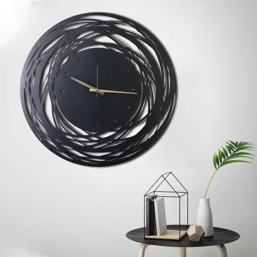 Orologio da Parete Nero con numeri Luminescenti visibili al Buio -  Gioielleria Amadori