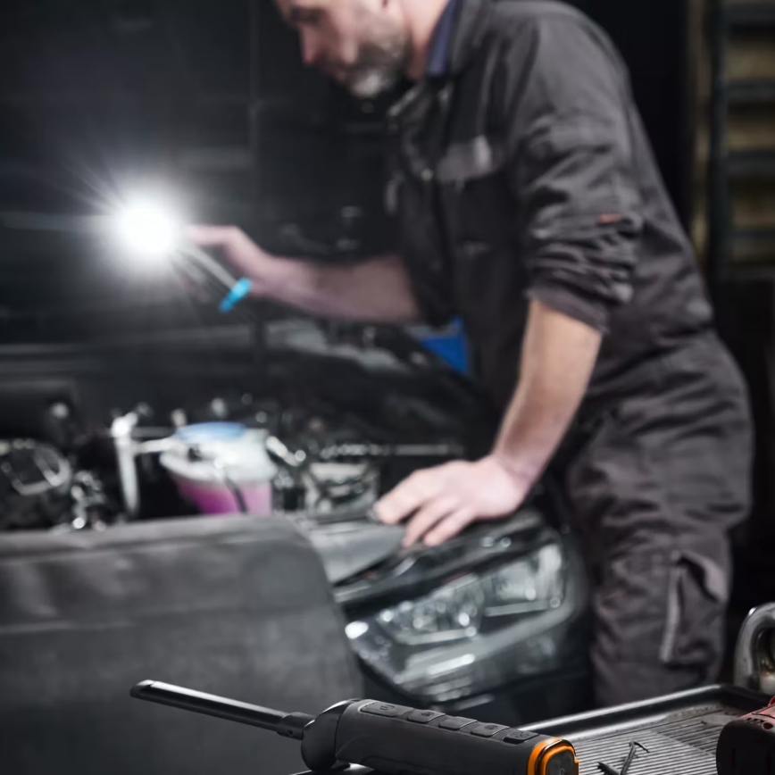 Osram - Caricatore wireless magnetico LEDINSPECT DUAL CHARGE PAD 5V