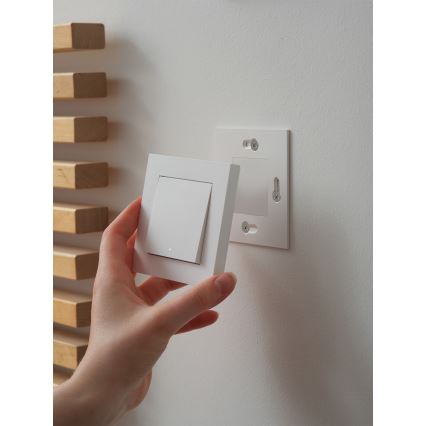 Osram - Interruttore senza fili a tasto singolo SMART+ 5 V Wi‑Fi