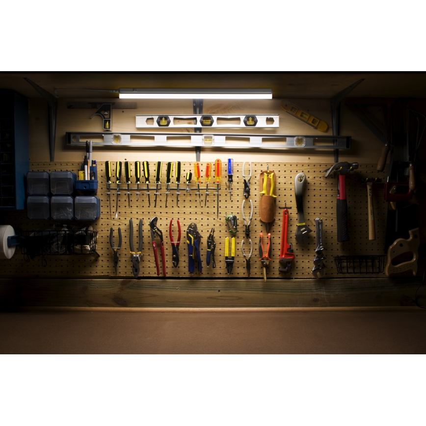 Osram - Lampada LED sottopensile con sensore di movimento BATTEN LED/4W/230V 3000K 60 cm bianca