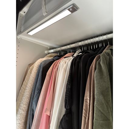 Osram - Lampada LED sottopensile con sensore di movimento e sensore crepuscolare LINEAR LED/4W/5V 3000/4000/6500K 60 cm grigio