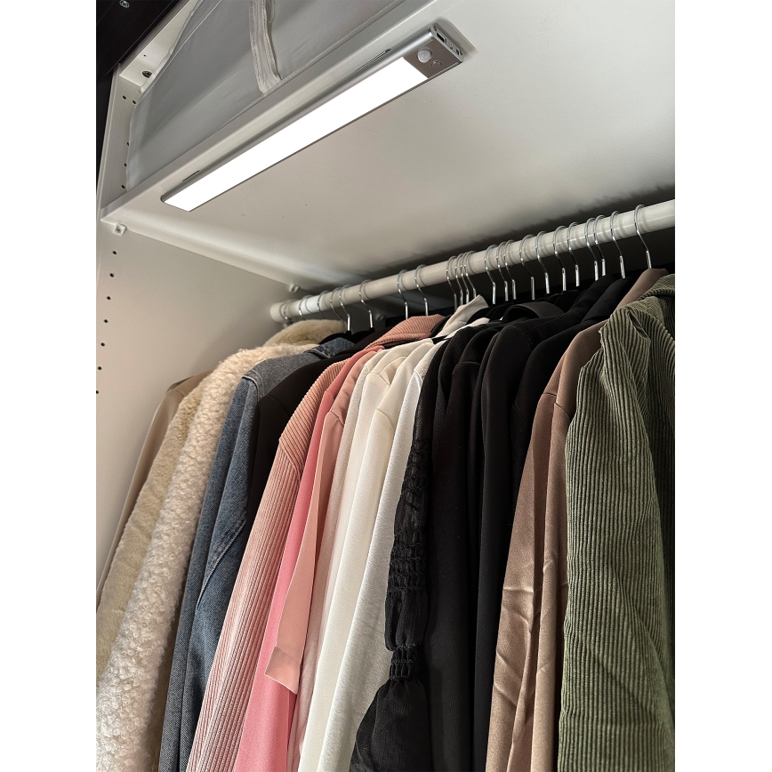 Osram - Lampada LED sottopensile con sensore di movimento e sensore crepuscolare LINEAR LED/4W/5V 3000/4000/6500K 60 cm grigio