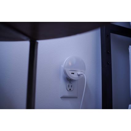 Osram - Lampada notturna LED da spina con sensore LUNETTA 2xUSB LED/13W/230V