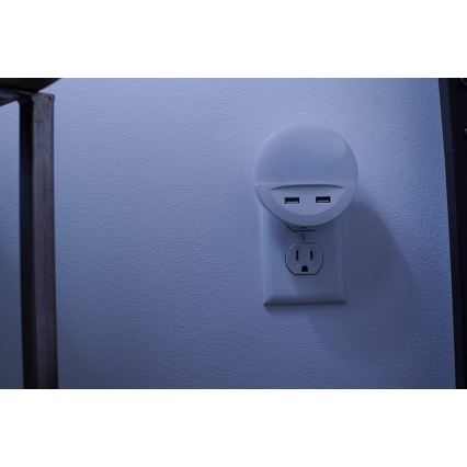 Osram - Lampada notturna LED da spina con sensore LUNETTA 2xUSB LED/13W/230V