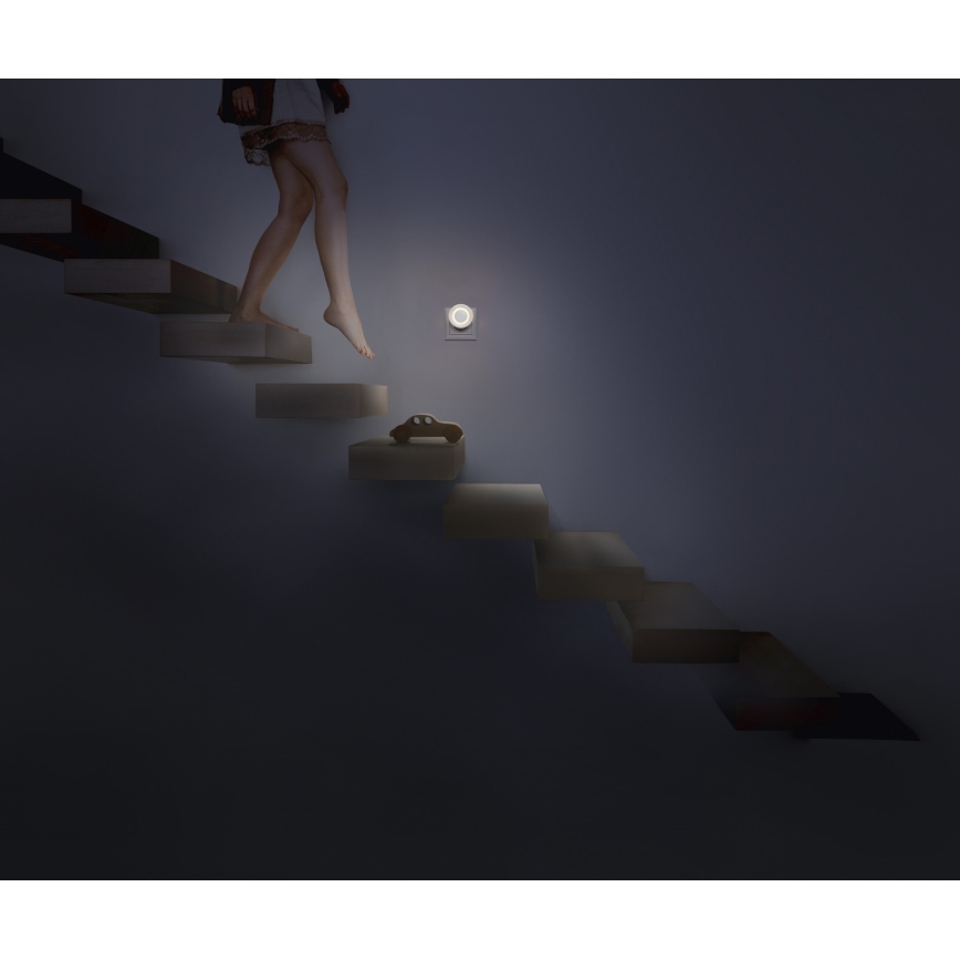 Osram - Luce notturna LED con sensore di movimento e crepuscolare LUNETTA LED/0,31W/230V bianca