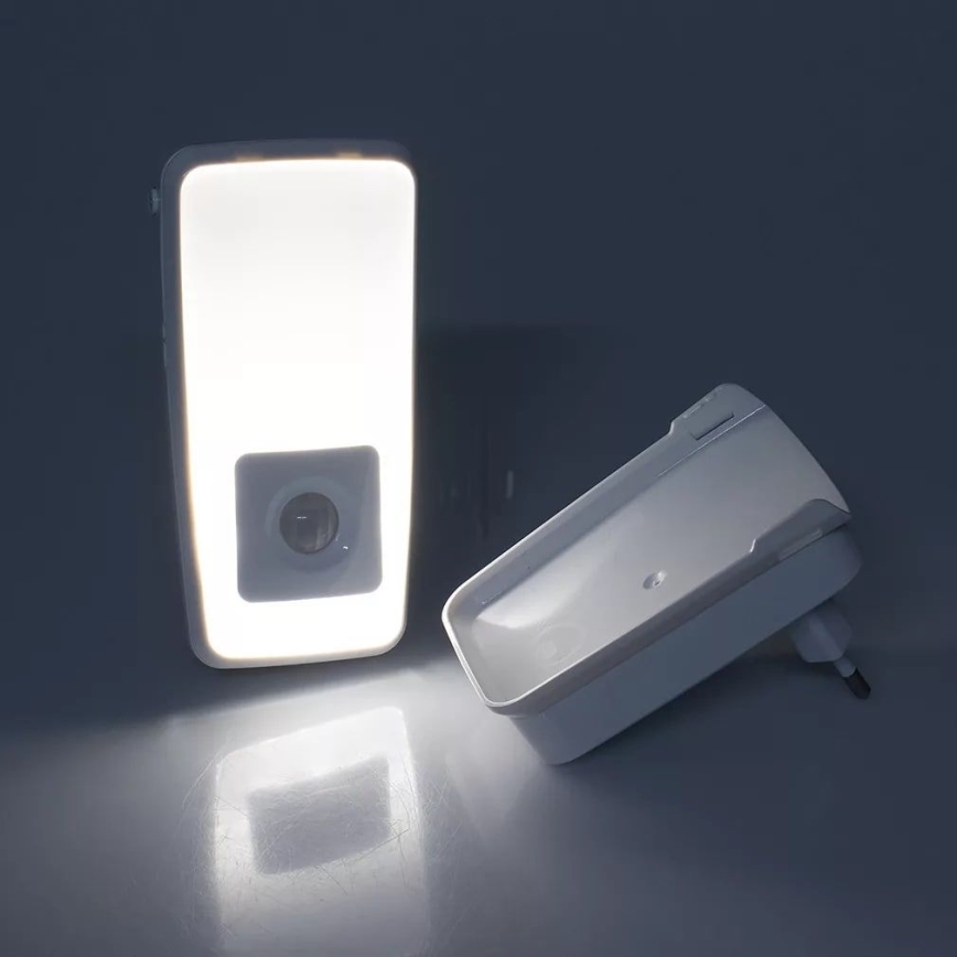 Osram - Luce notturna a spina LED con sensore LUNETTA LED/2W/230V