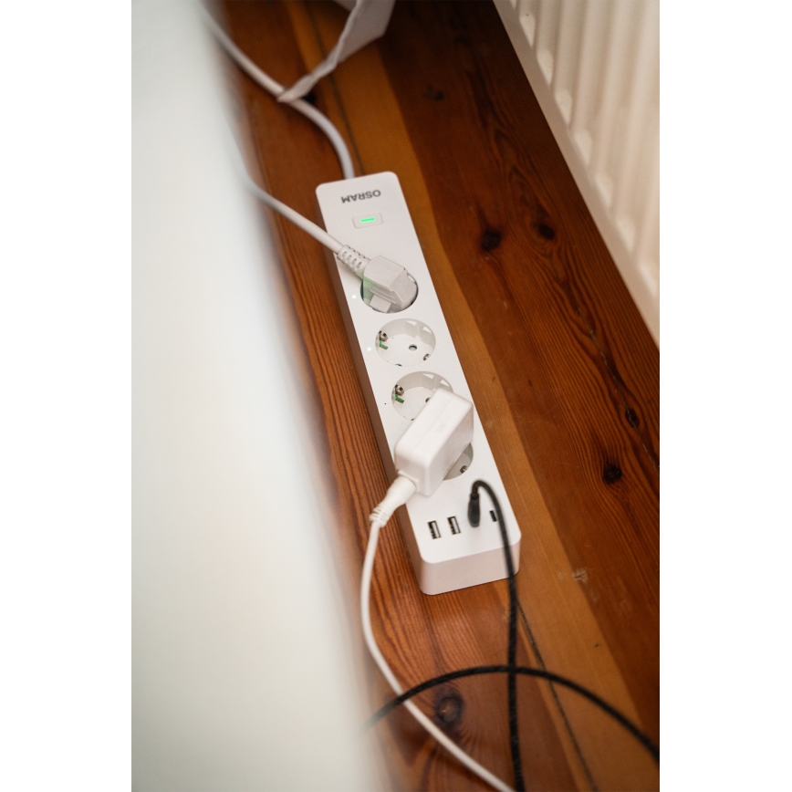 Osram - Multipresa SMART+ 4 prese tipo F + 2x USB-A + 2x USB-C con Wi-Fi