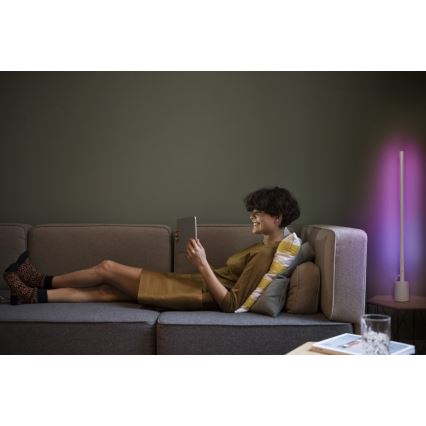 Osram - Lampada da terra dimmerabile LED RGBW SMART+ FLOOR LED/8W/230V 2700-6500K Wi-Fi bianca + telecomando