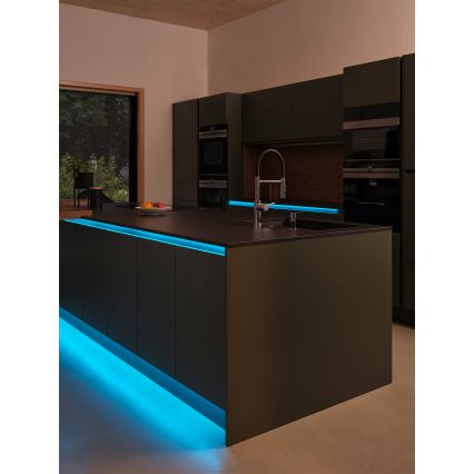 Osram - Striscia LED RGB dimmerabile SMART+ MAGIC 3 m LED/22 W/230 V Wi-Fi + telecomando