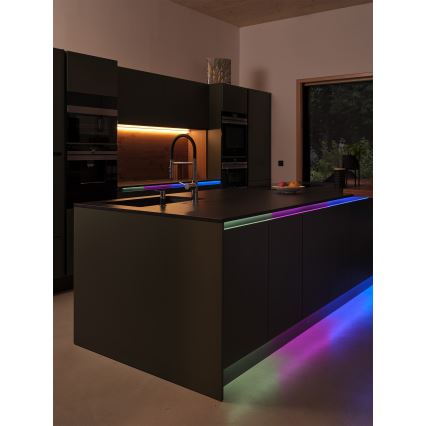 Osram - Striscia LED RGB dimmerabile SMART+ MAGIC 5m LED/35W/230V Wi-Fi + telecomando