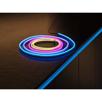 Osram - Striscia LED RGB dimmerabile per esterni SMART+ MAGIC 3m LED/15W/230V IP44 Wi-Fi+ telecomando