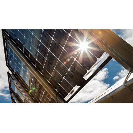 Pannello solare fotovoltaico JINKO 545Wp argento cornice IP68 Half Cut bifacciale