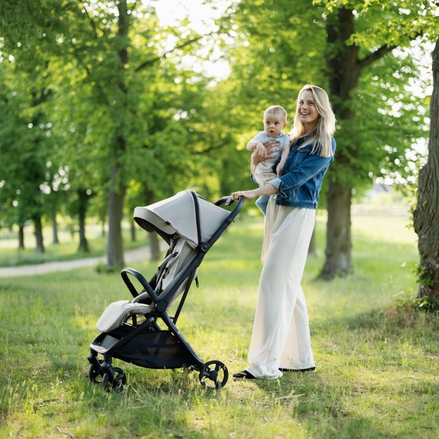 PETITE&MARS - Passeggino sportivo FLIP Grigio Platino