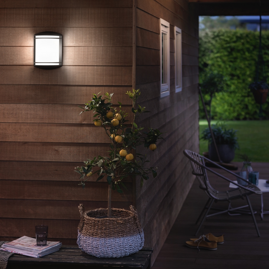 Philips - Applique da esterno 1xLED/6W/230V IP44