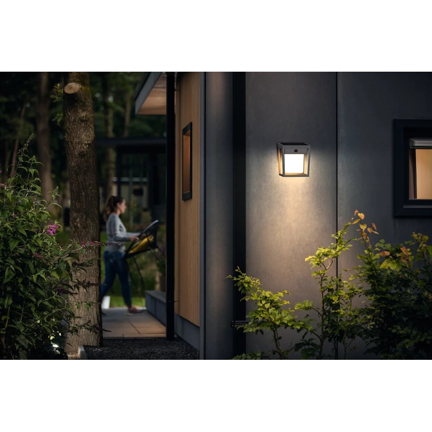 Philips - Applique a LED solare con sensore BLAISE LED/1,5W/3,7V 3000K IP44