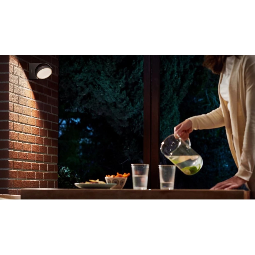 Philips - Lampada da parete LED da esterno LED/7W/230V 2700K IP44