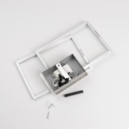 Plafoniera LED/17W/230V cromo opaco