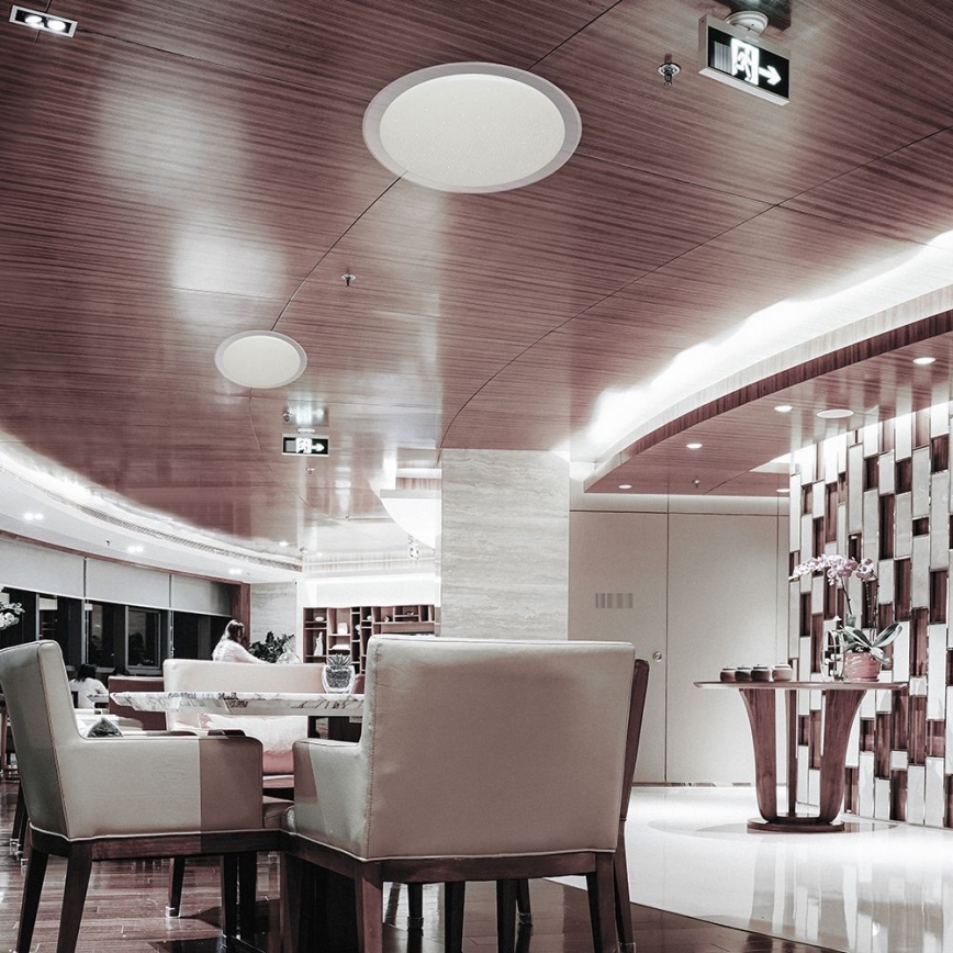 Plafoniera LED dimmerabile LED/72W/230V 3000-6500K diametro 67 cm bianco + telecomando