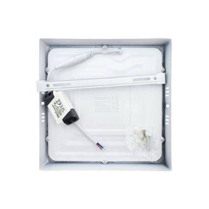 Plafoniera LED LED/18W/230V 2700K 21x21 cm bianco