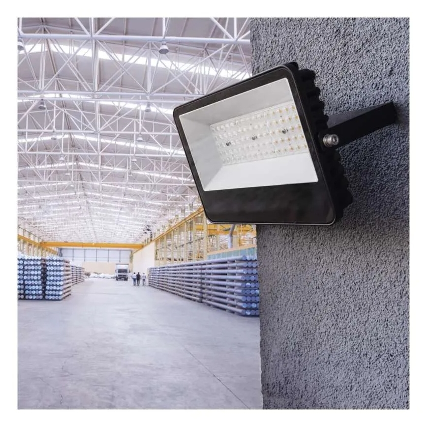 Proiettore LED AVENO LED/48W/230V 4000K 7200 lm IP66 nero