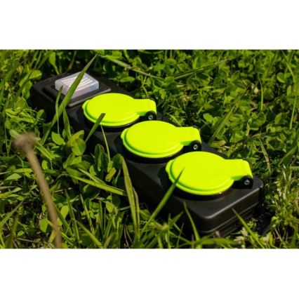 Prolunga con interruttore, 3 prese, 3 m, IP44