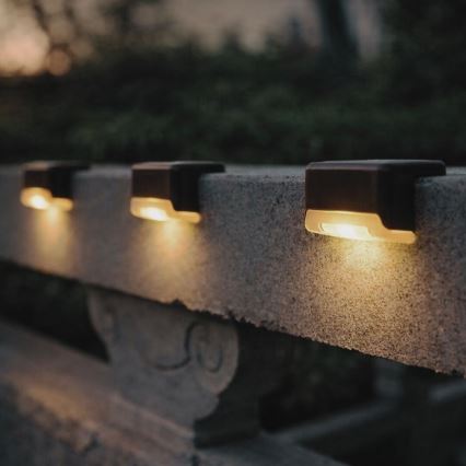 Rabalux - Set da 4 lampade da parete solari a LED con sensore crepuscolare LED/0,06W/1,2V 300 mAh IP44