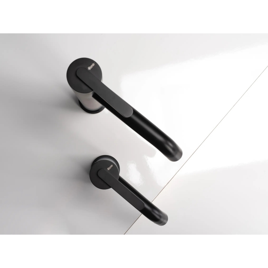 REA-B5504 - Miscelatore per lavabo ONTARIO 17,5 cm nero