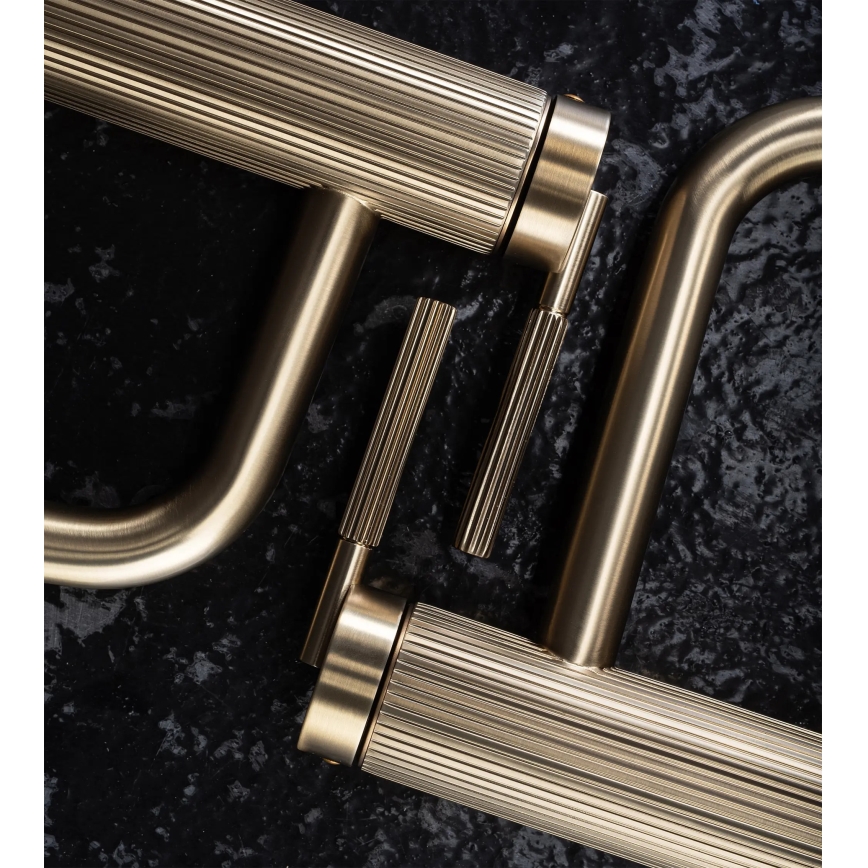 REA-B7802 - Miscelatore per lavabo ARGON 29,5 cm, finitura oro spazzolato