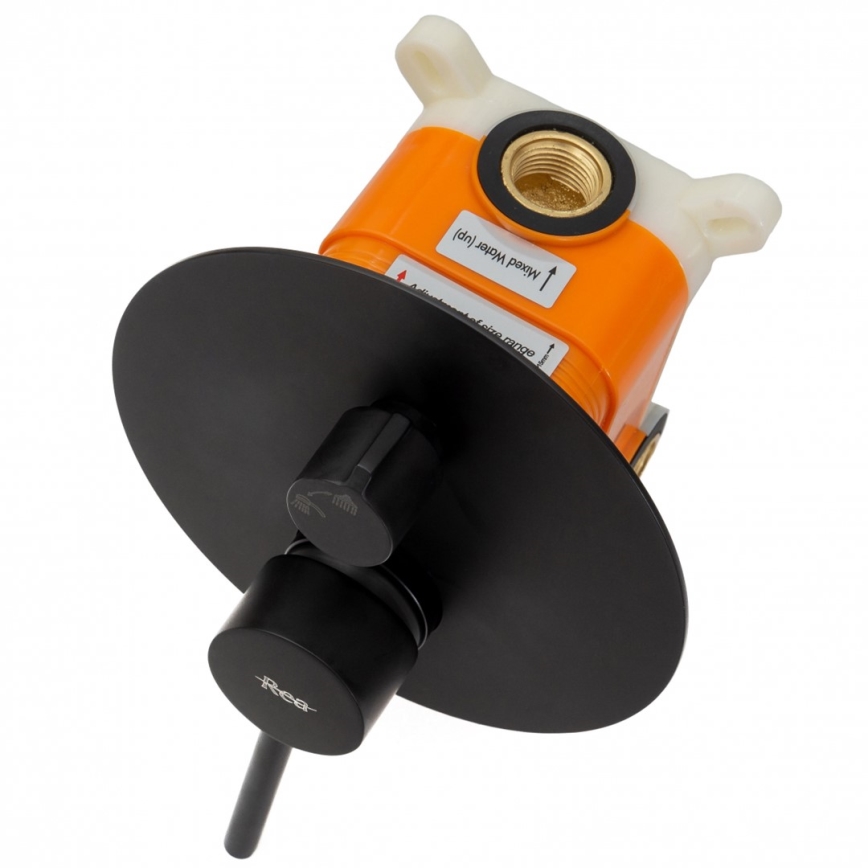 REA-P4100 - Set doccia con miscelatore da incasso LUNGO nero