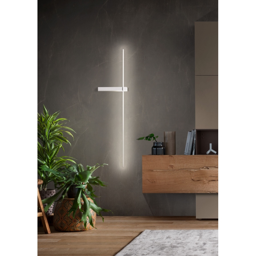 Redo 01-2200 - Lampada da parete LED TANGENT LED/14W/230V bianca