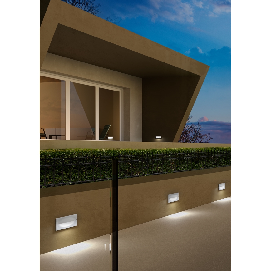 Redo 90009 - Lampada segnapasso da esterno TAMPA LED/11W/230V IP54 bianca