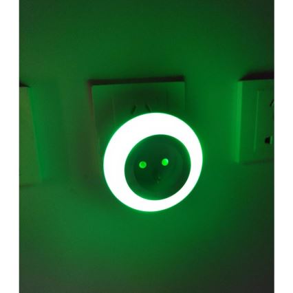 Luce di orientamento a LED con sensore crepuscolare e presa LED/0,6W/230V
