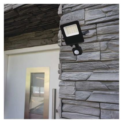 Riflettore LED con sensore VISIO LED/30W/230V 4000K IP65