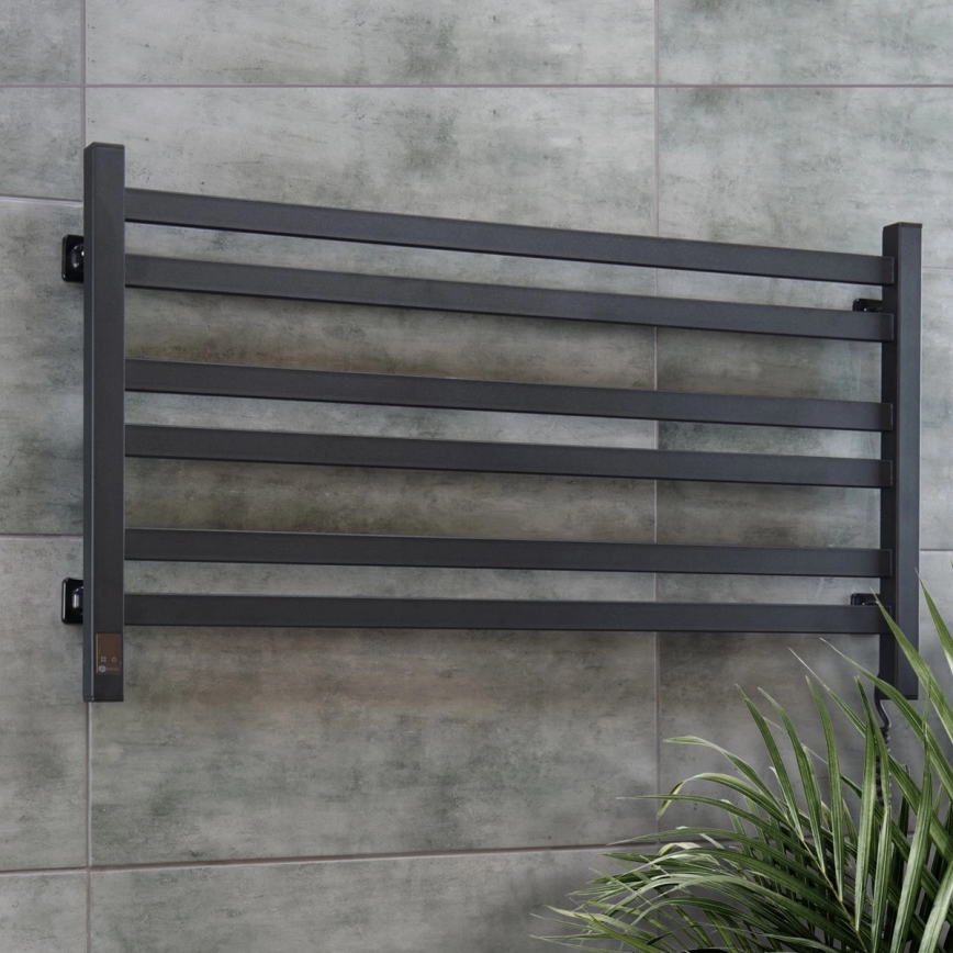 Scaldasalviette elettrico con termostato AVANGARD 181W 50x90 cm nero destro
