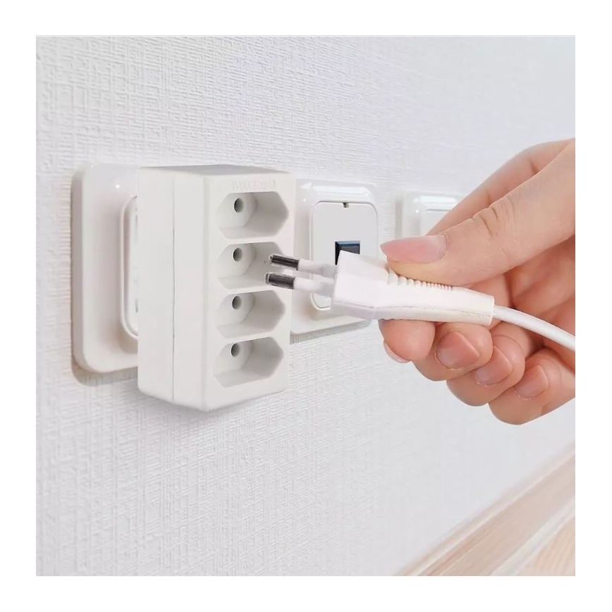 Separatore di prese 4x2,5A/230V