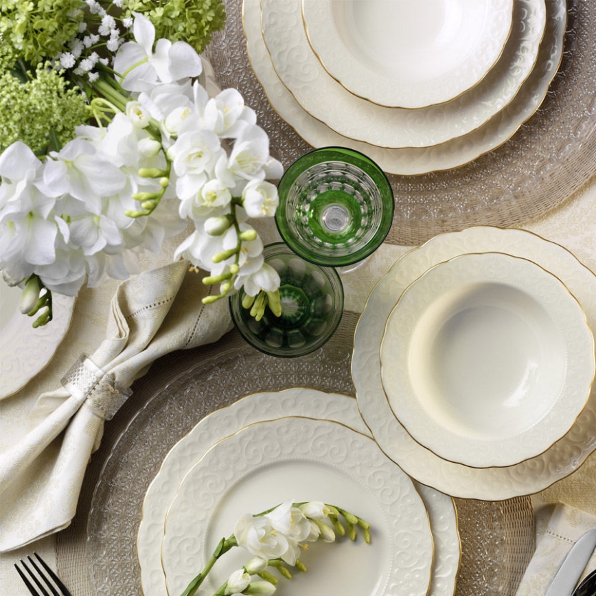 Servizio da tavola 24 pezzi, bianco/oro, in porcellana