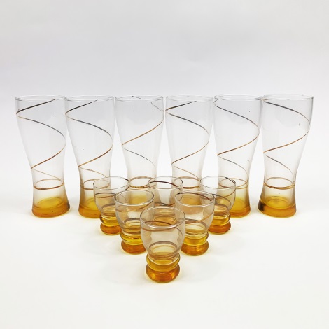 Set 6x bicchiere più grande e 6x più piccolo vetro giallo