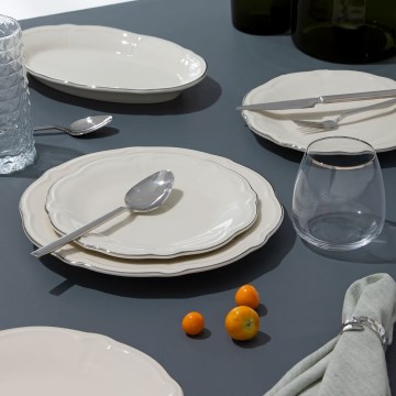 Set da tavola 18 pezzi crema/argento/porcellana