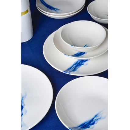 Set da tavola 18 pezzi in porcellana, bianco/blu