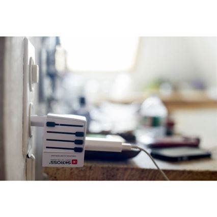 Adattatore da viaggio MUV USB AC USB A+C 15W
