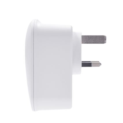 Adattatore da viaggio per il Regno Unito 230V, 2x USB-A + 1x USB-C