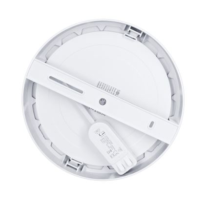 Pannello LED 2 in 1 da incasso o a superficie 18W/230V 3000/4000/6000K Ø 22,5 cm IP54 argento