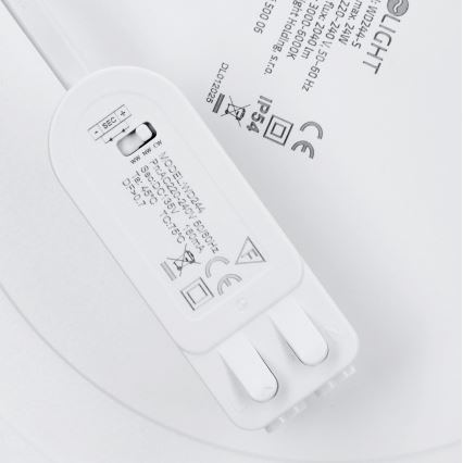 Pannello LED a plafone/da incasso 2-in-1 24W/230V 3000/4000/6000K Ø 30 cm IP54 bianco